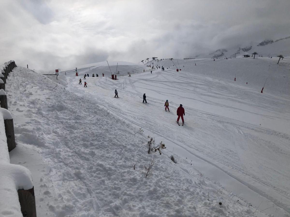 شقة Plein Sud Saint-Aventin المظهر الخارجي الصورة